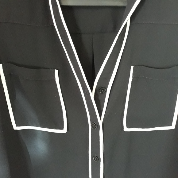 Express Blouse - Picture 5 of 10
